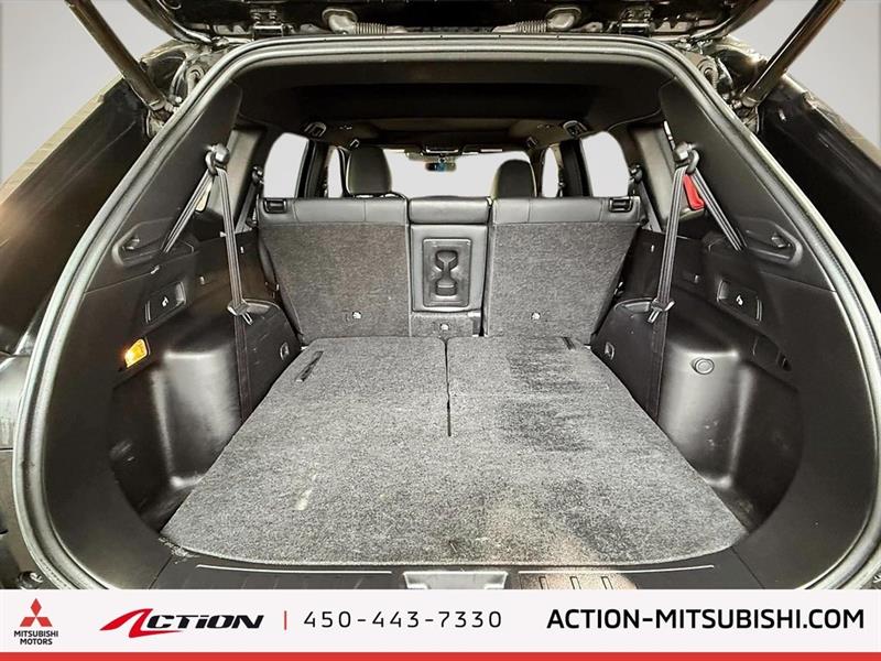 mitsubishi Outlander 2023 - 14