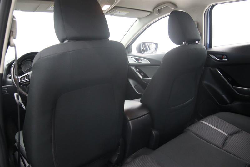 mazda Mazda3 2017 - 9