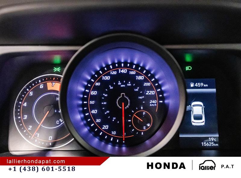 hyundai Elantra 2021 - 24