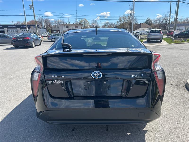 toyota Prius 2018 - 5