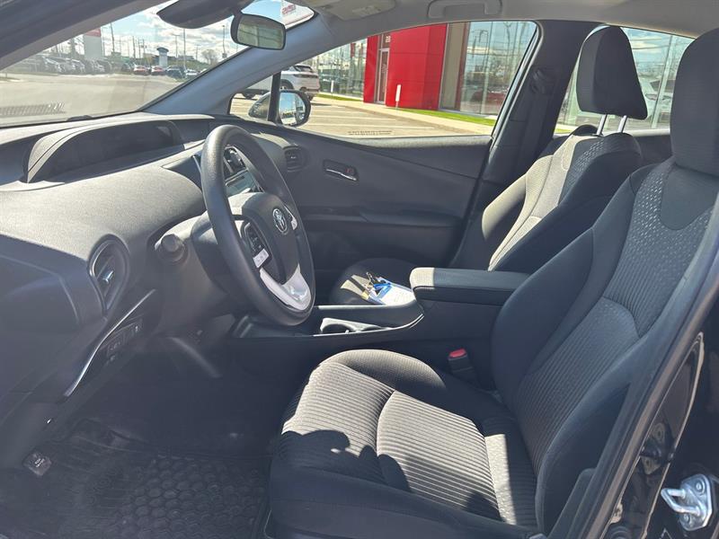 toyota Prius 2018 - 9