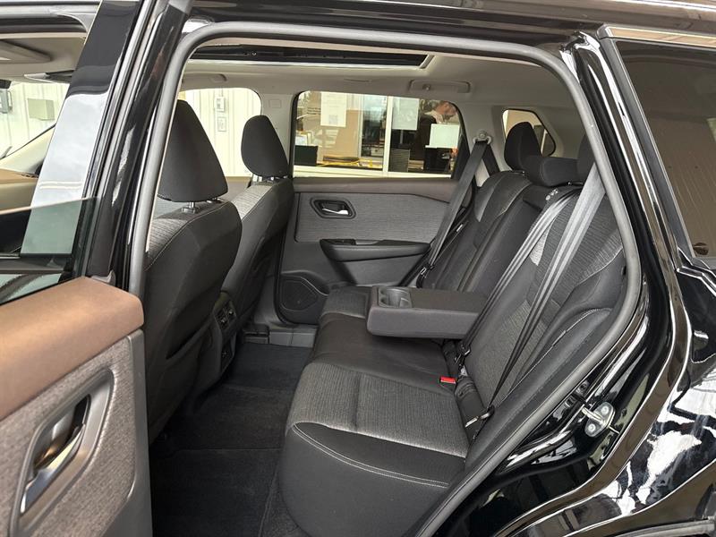 nissan Rogue 2021 - 40