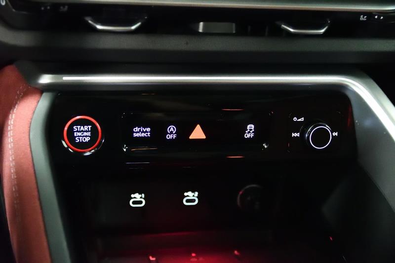 audi SQ5 2025 - 23