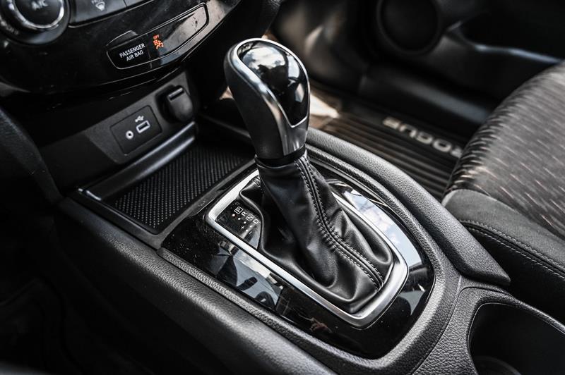 nissan Rogue 2019 - 17