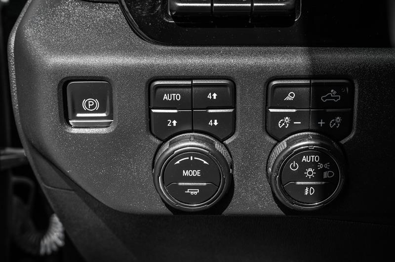chevrolet Silverado 1500 2024 - 21