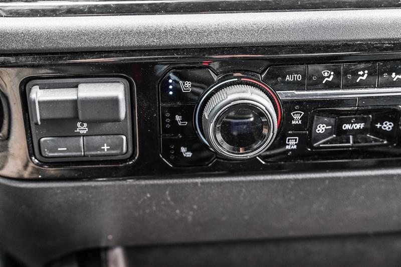 chevrolet Silverado 1500 2024 - 28