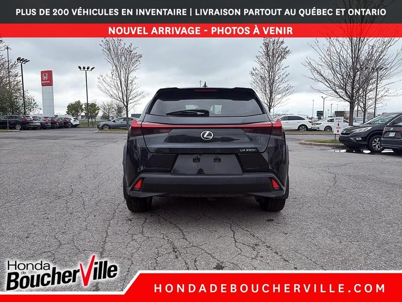 lexus UX 2019 - 7