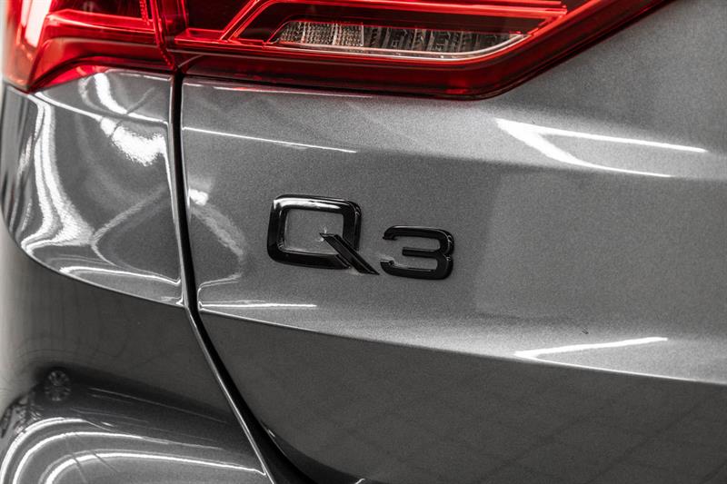 audi Q3 2022 - 9