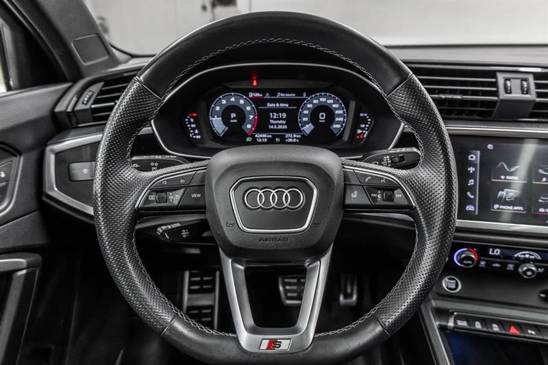 audi Q3 2022 - 17