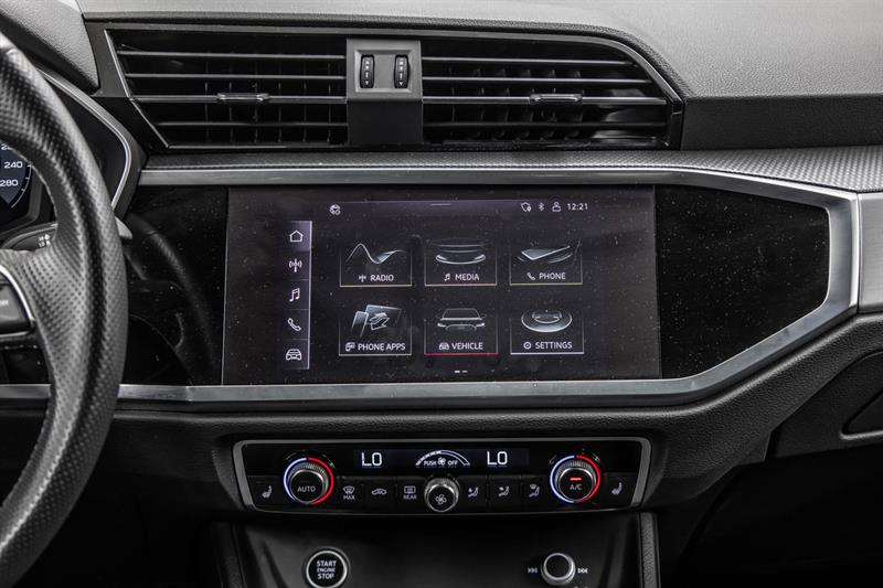 audi Q3 2022 - 34