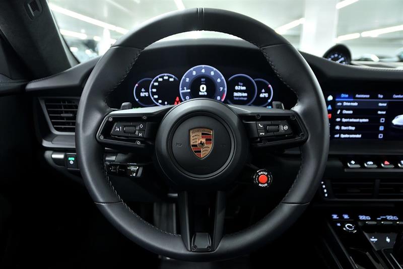 porsche 911 2025 - 15