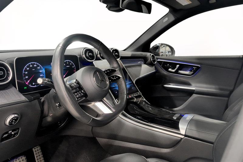 mercedes-benz GLC300 2024 - 6