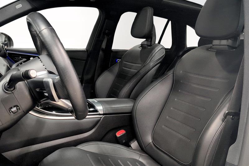 mercedes-benz GLC300 2024 - 10