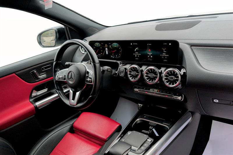 mercedes-benz GLA250 2023 - 8