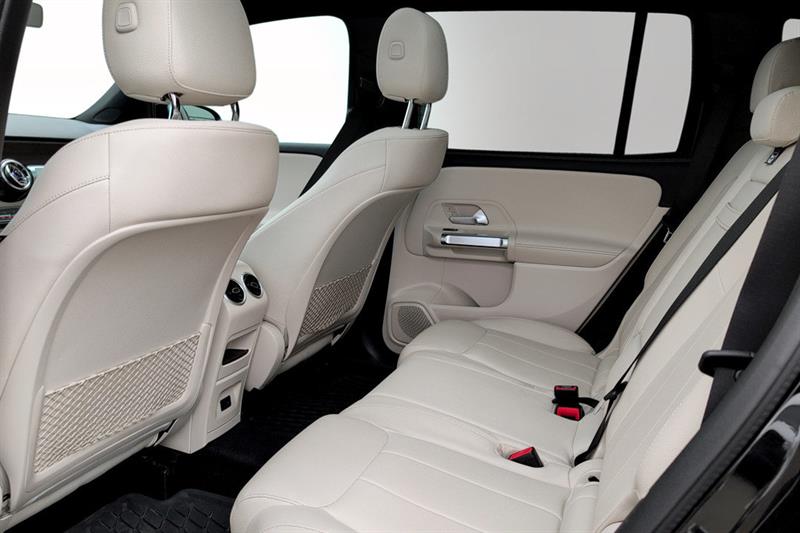 mercedes-benz GLB250 2022 - 12