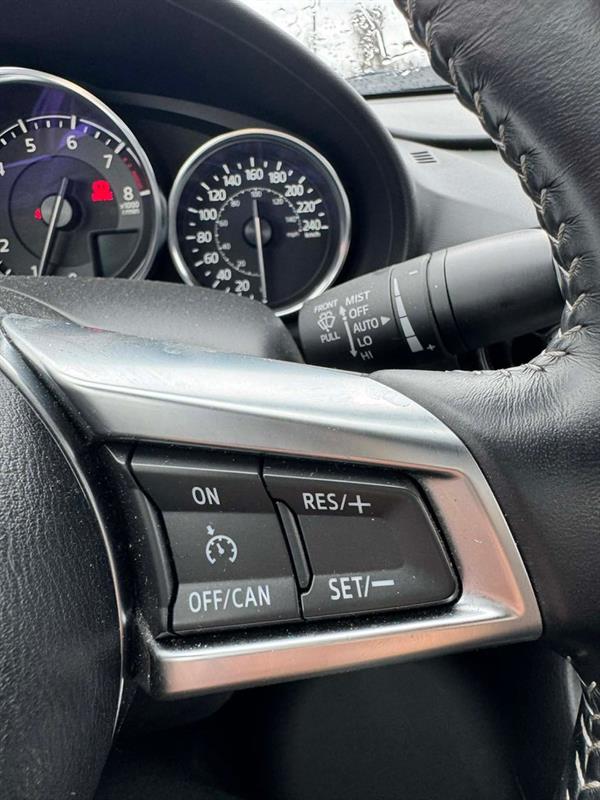 mazda MX-5 2023 - 12