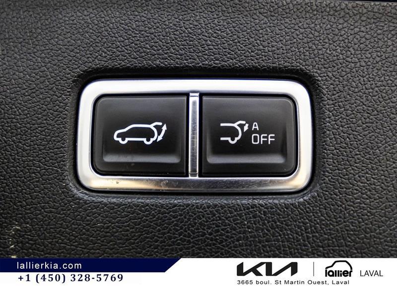 2025 Kia Sorento - Image 16
