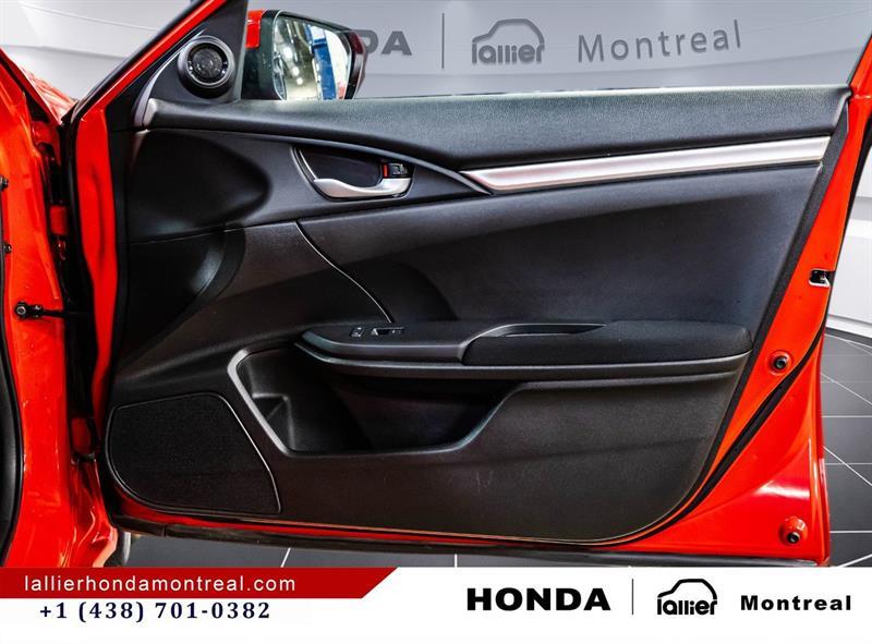 honda Civic Sedan 2019 - 16