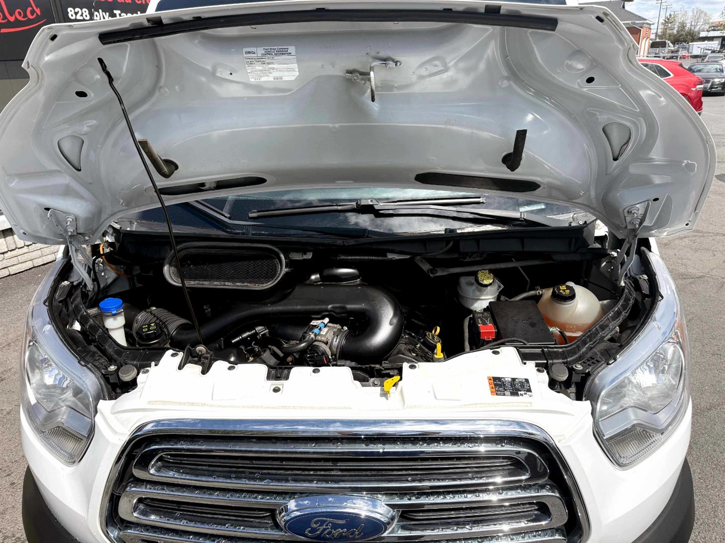 ford Transit fourgon utilitaire 2019 - 15