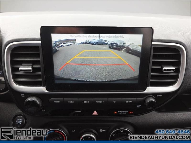 hyundai Venue 2021 - 17