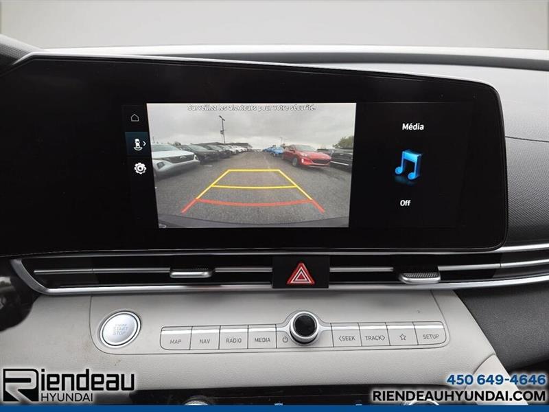 hyundai Elantra 2023 - 19