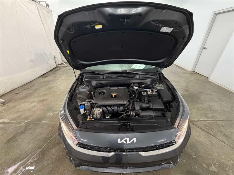 kia Forte 2023 - 11