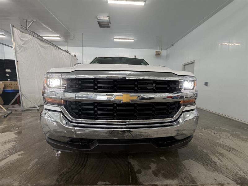 chevrolet Silverado 1500 2018 - 11