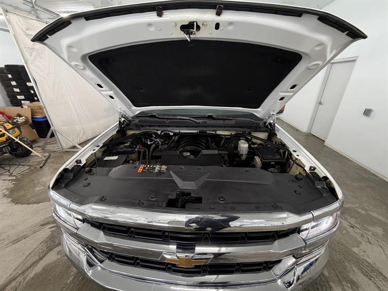 chevrolet Silverado 1500 2018 - 13