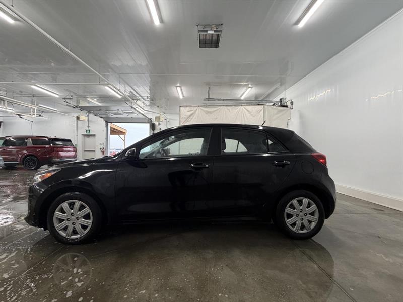 kia Rio 2023 - 2