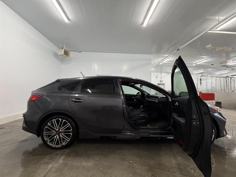 kia Forte5 2023 - 9