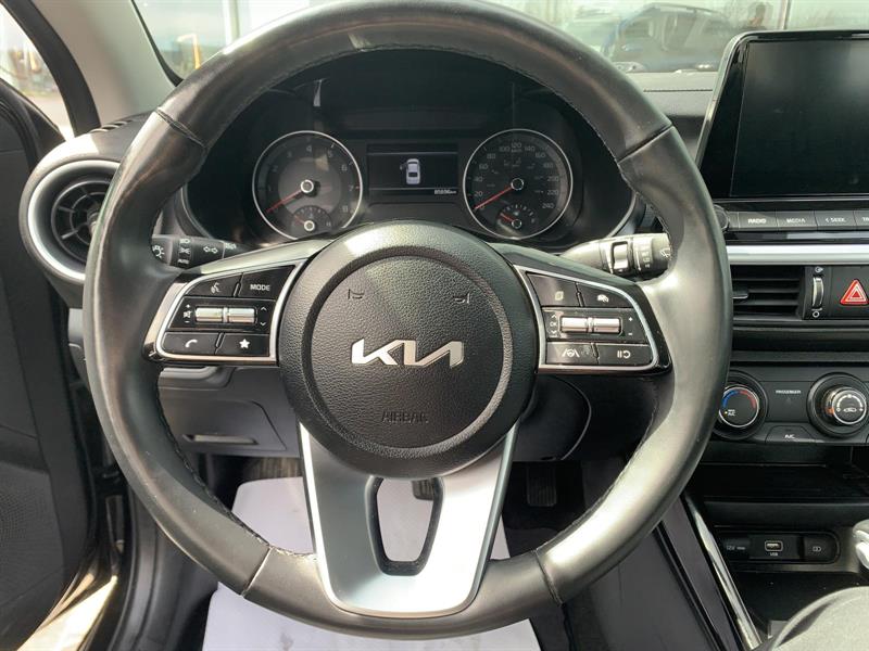 kia Forte 2023 - 9