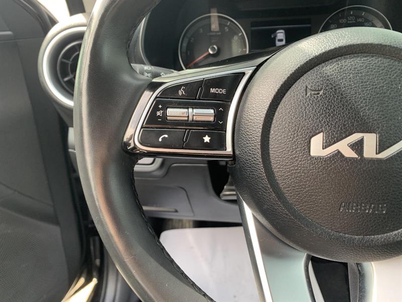 kia Forte 2023 - 10