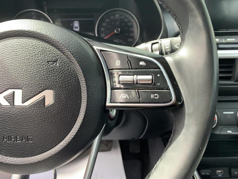 kia Forte 2023 - 11