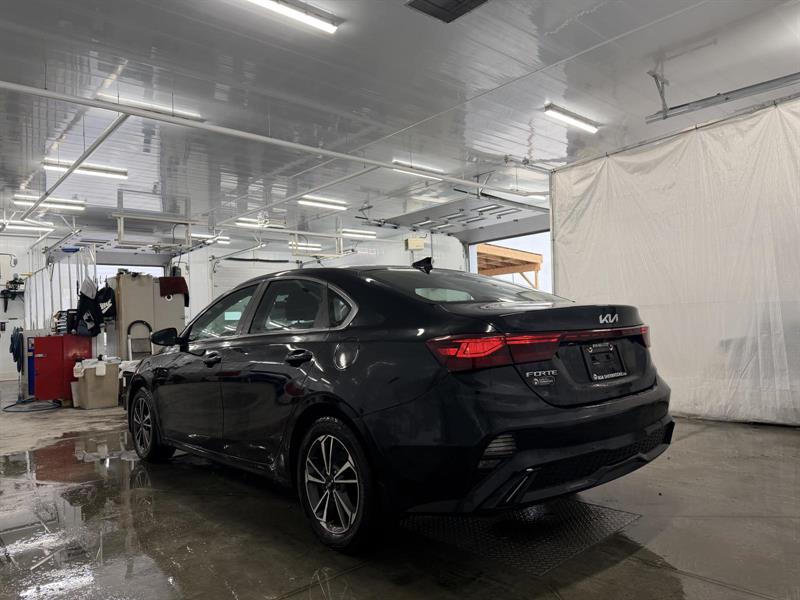 kia Forte 2022 - 4