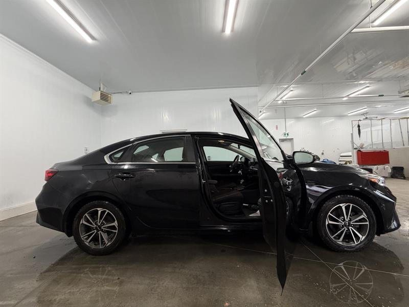 kia Forte 2022 - 9