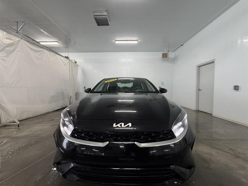kia Forte 2022 - 11
