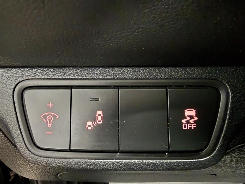 kia Forte 2022 - 15