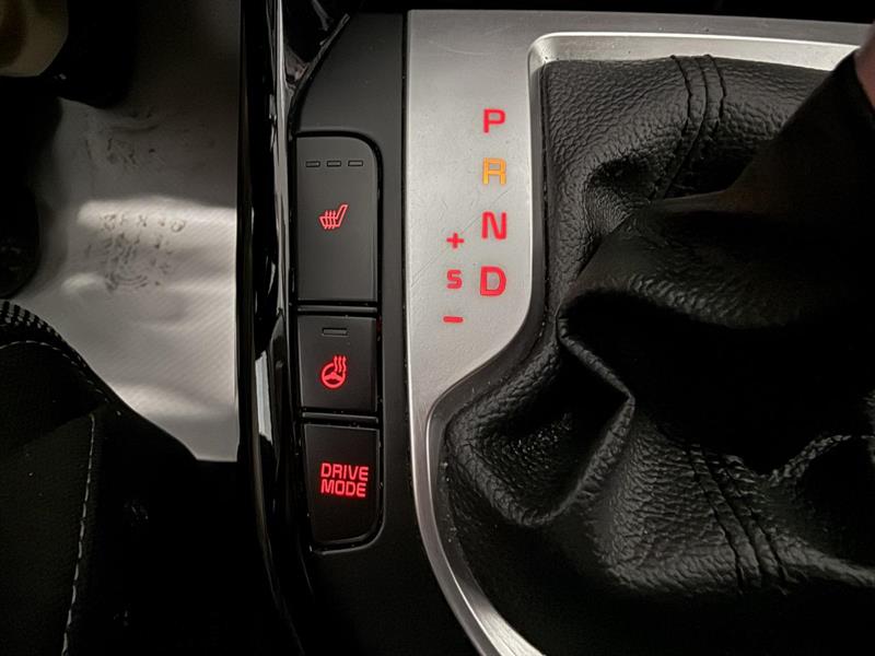 kia Forte 2022 - 26