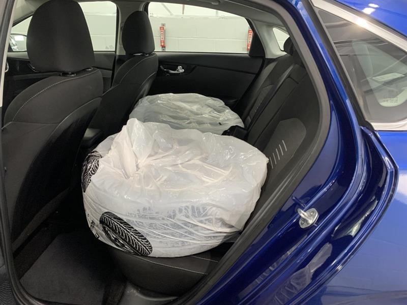 kia Forte 2019 - 13