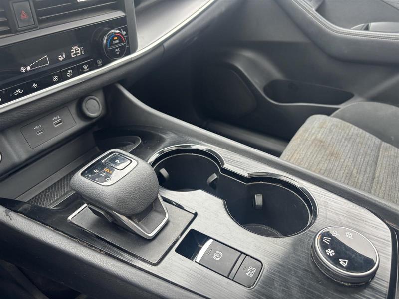 nissan Rogue 2023 - 17