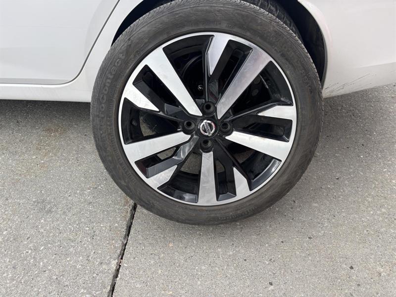nissan Versa 2022 - 15