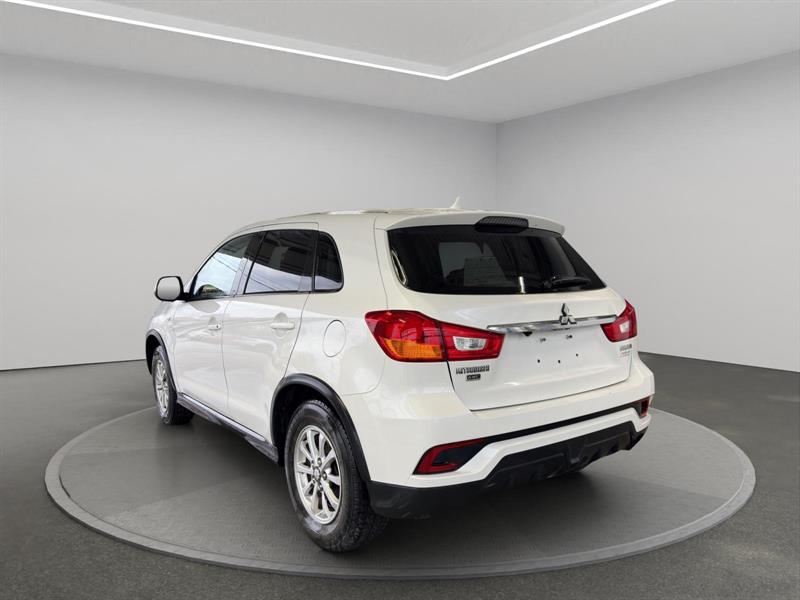 mitsubishi RVR 2018 - 3