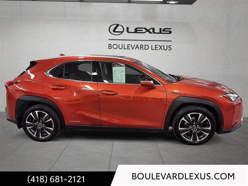 lexus UX 2020 - 3