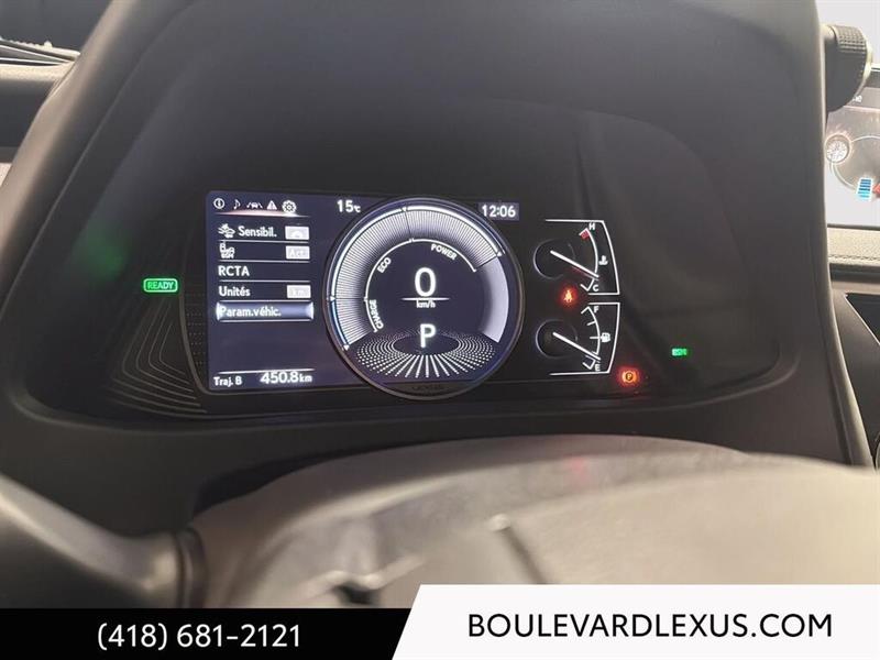 lexus UX 2020 - 34