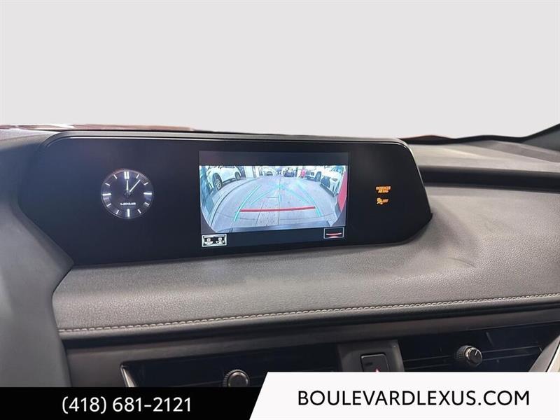 lexus UX 2020 - 36