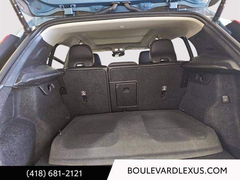 volvo XC40 2024 - 42