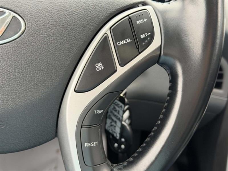 hyundai Elantra 2012 - 17