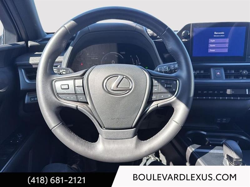 lexus UX 2025 - 33