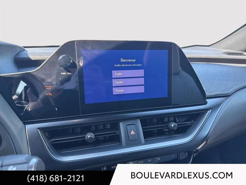 lexus UX 2025 - 36