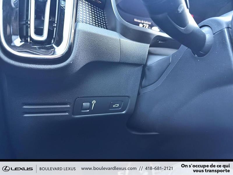 volvo Recharge XC40 tout électrique 2022 - 35